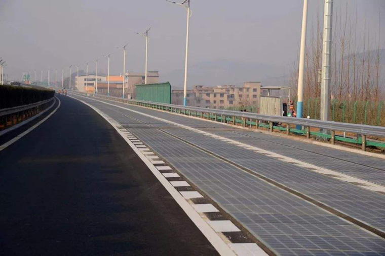 光伏高速公路原理，电动汽车在光伏高速上怎样充电