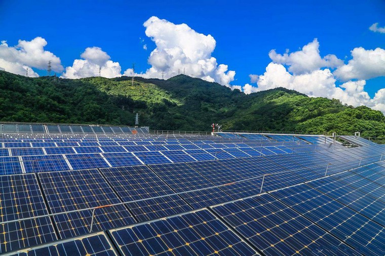太阳能发电和光伏发电有什么区别，光伏发电的原理和技术