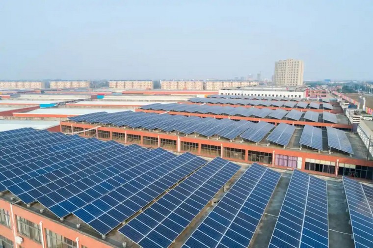 中国太阳能资源分布：根据各地接受太阳总辐射量的多少，可将全国划分为五类地区